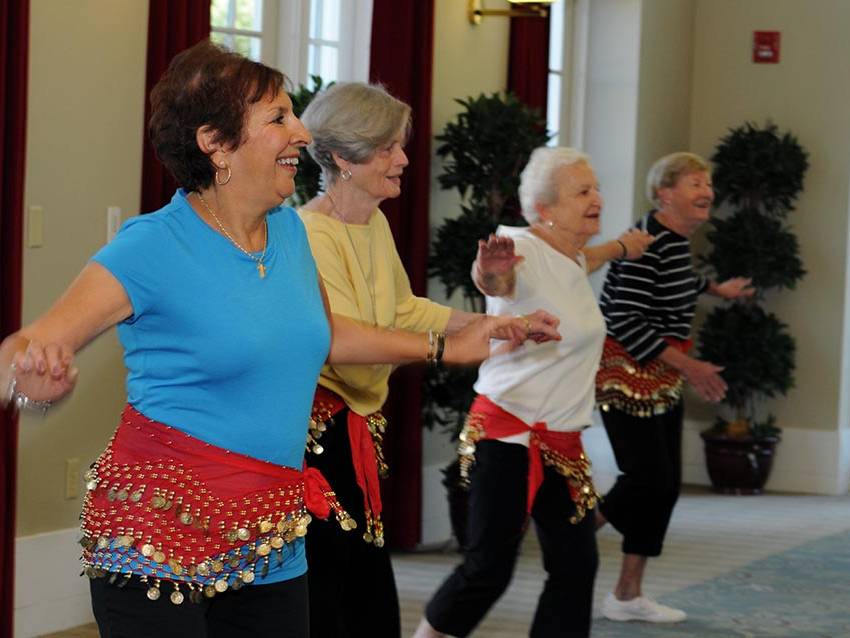 seniors dancing